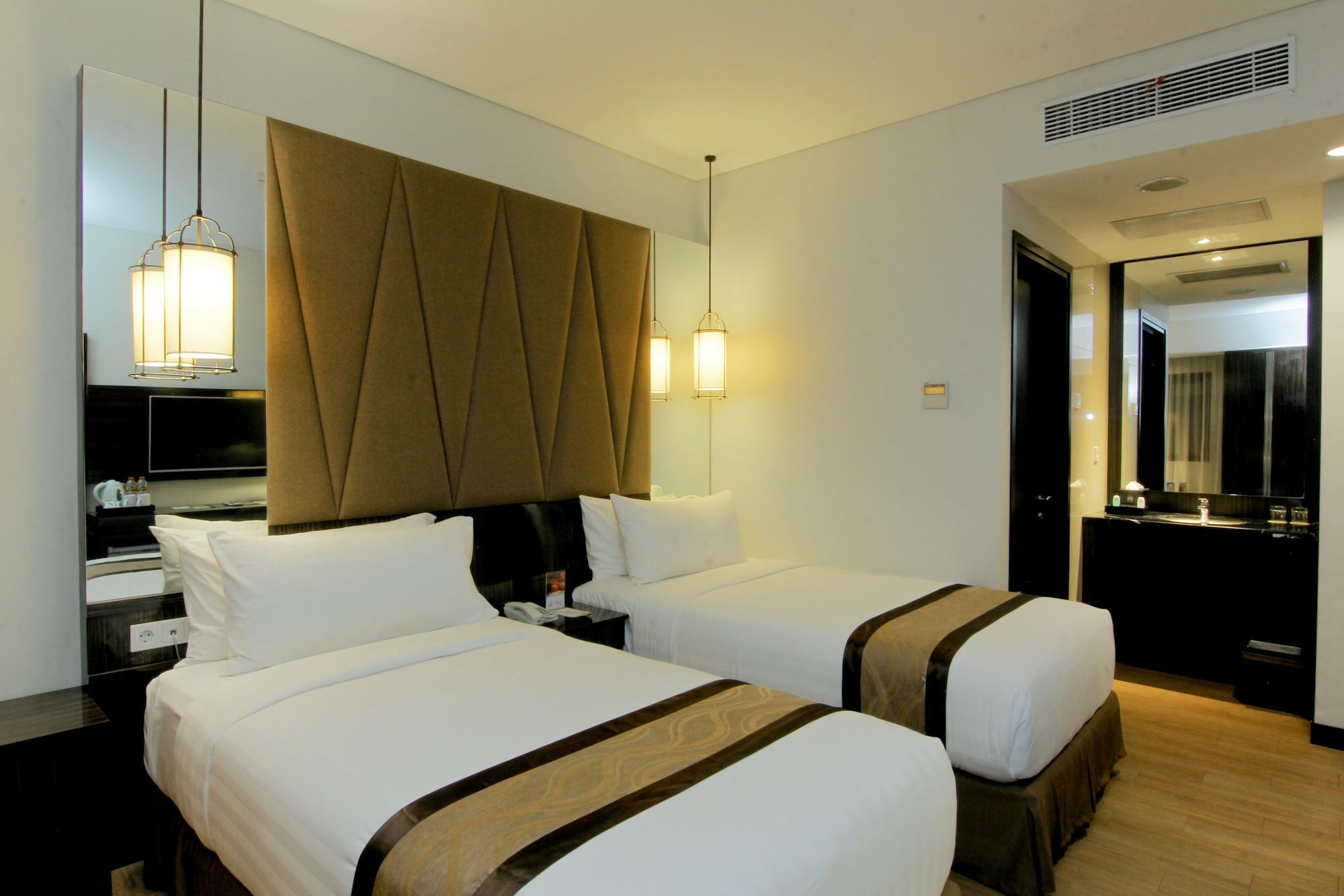 The Atrium Hotel & Resort Yogyakarta Melati Exterior foto